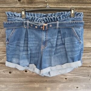 Jessica Simpson Denim Shorts With Ruffle Waistline Size 18W